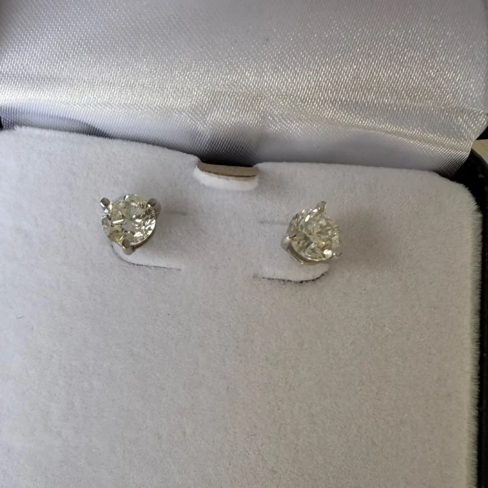Martini Set solitaire Stud Earrings 1.48 ct natural diamond 14k white gold. - Picture 6 of 8